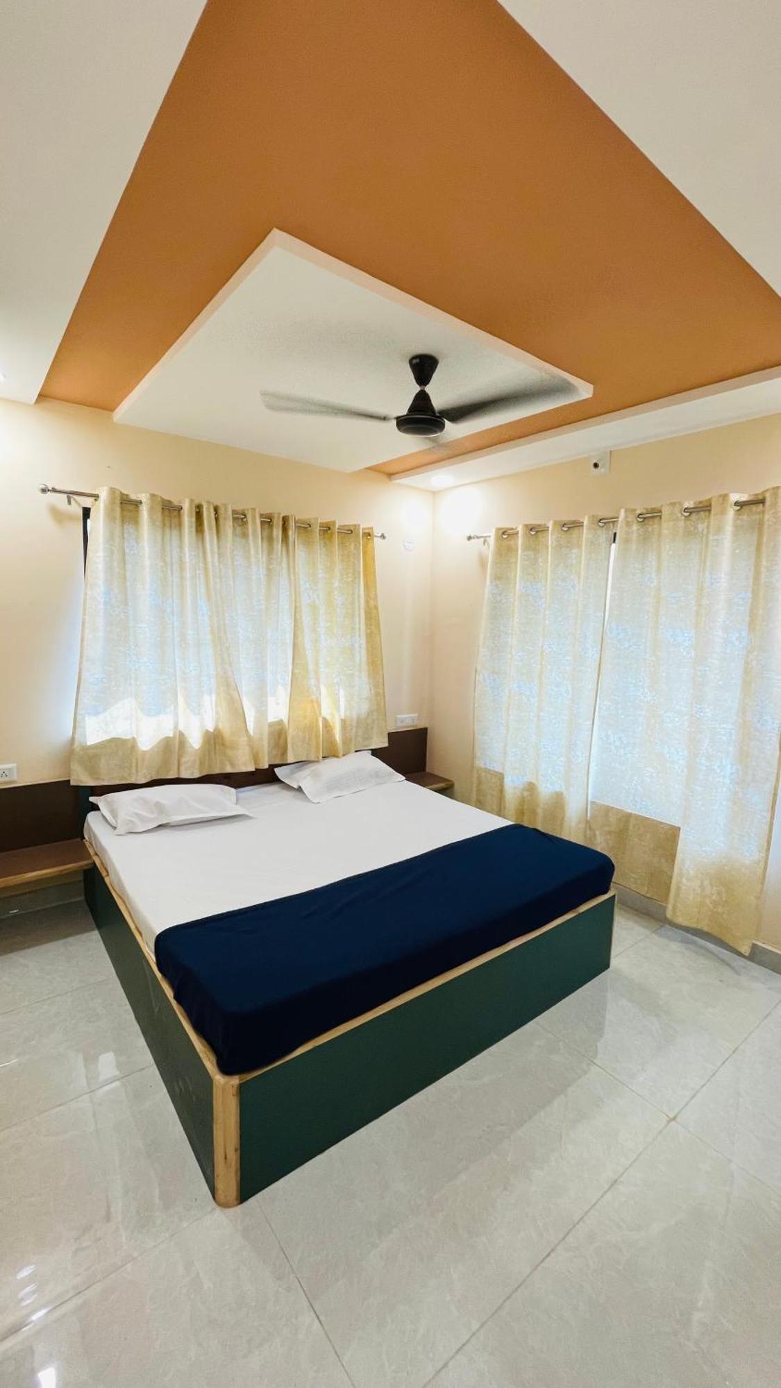 فندق Devka House دامان المظهر الخارجي الصورة