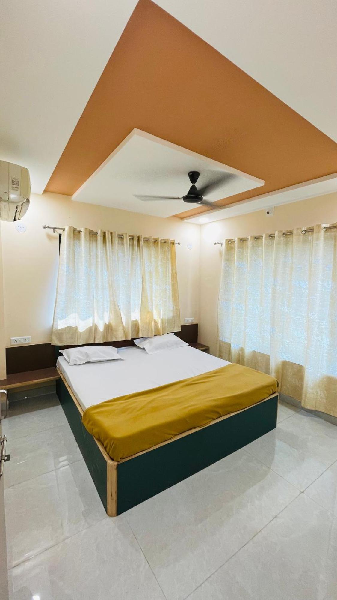 فندق Devka House دامان المظهر الخارجي الصورة